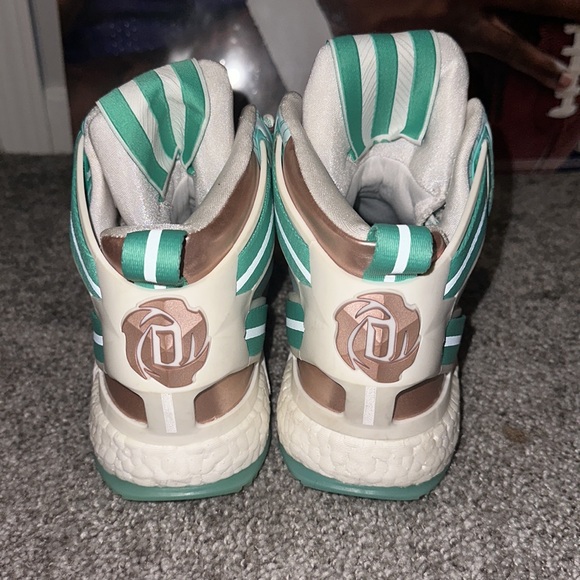 Adidas DRose 6 Christmas Mens Size 7.5 - Picture 4 of 5